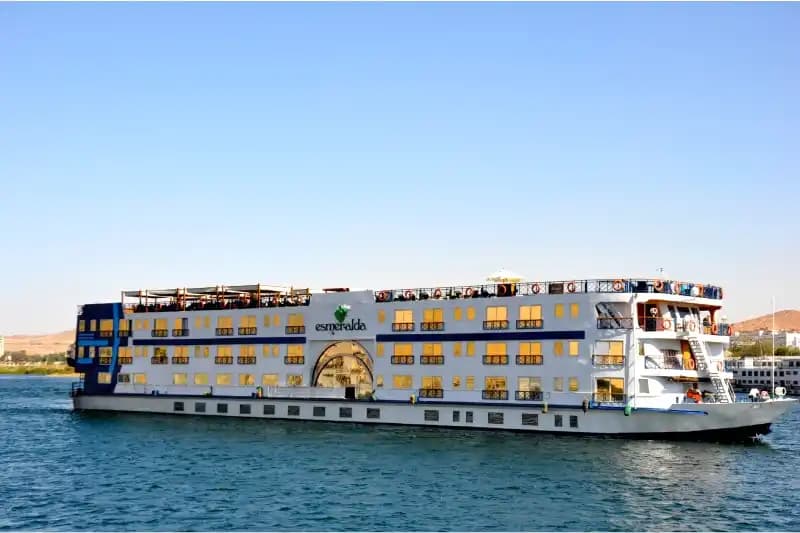 Crucero MS Esmeralda en Navidad Crucero MS Esmeralda en Navidad | Navega el Nilo entre luces y leyendas