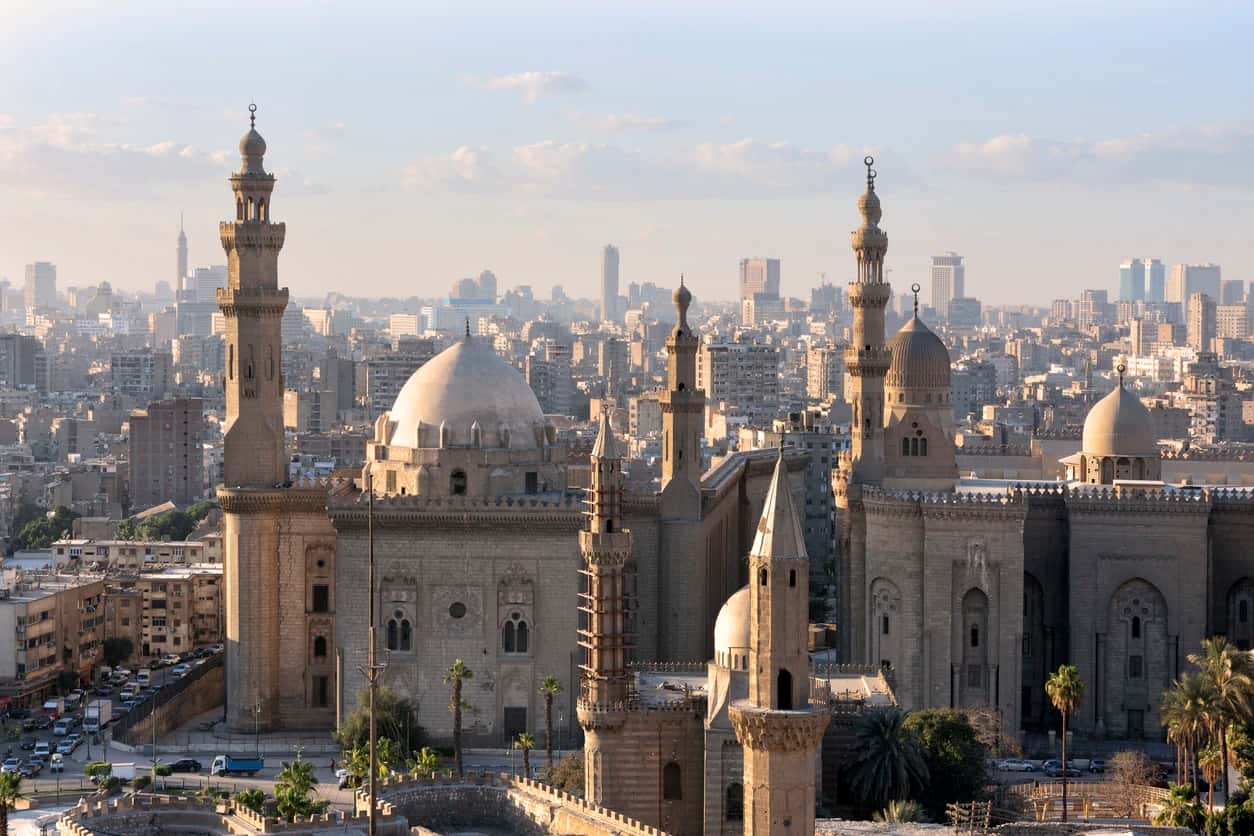 Mezquita del Sultán Hassan en El Cairo Mezquita del Sultán Hassan: La Joya Mameluca de El Cairo